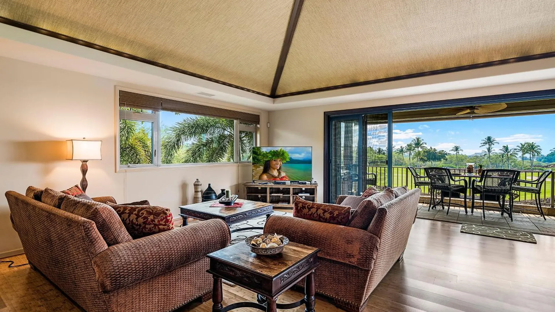 Tropical Villa Wprivate Pool Golf Course Views Waikoloa