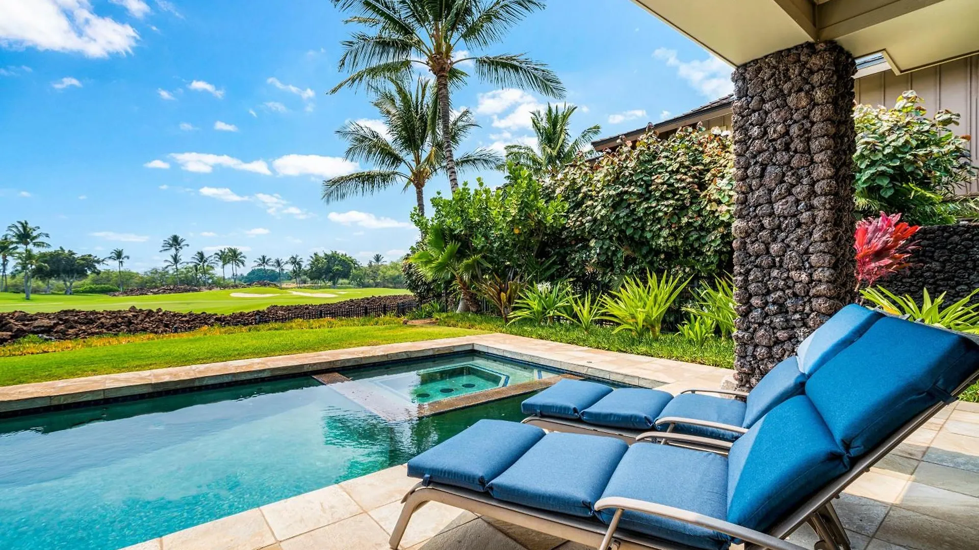 Tropical Villa Wprivate Pool Golf Course Views Waikoloa
